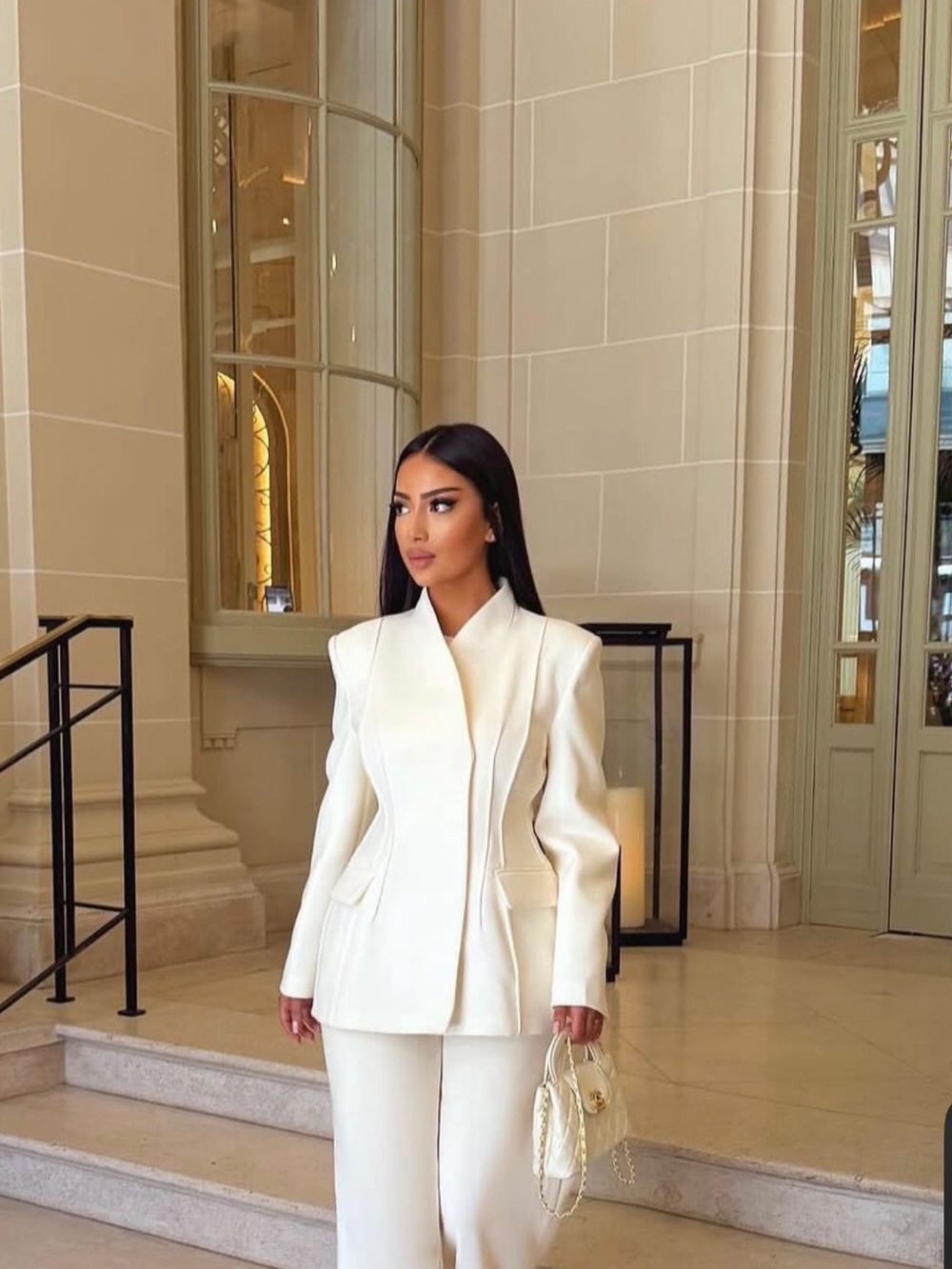 Zara new Ivory fitted  Structured Blazer Jacket